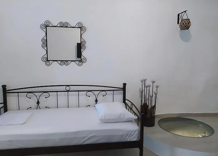 Mentoras' Complex アパート