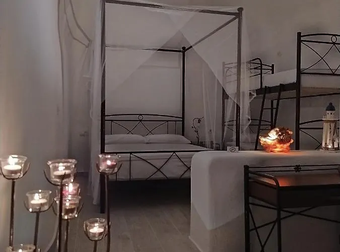 アパート Mentoras' Complex