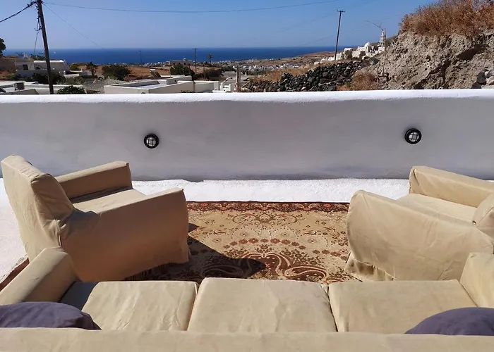 Mentoras' Complex アパート *