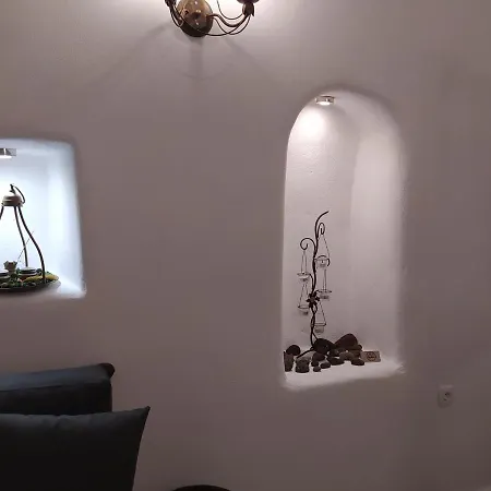 Mentoras' Complex Apartment