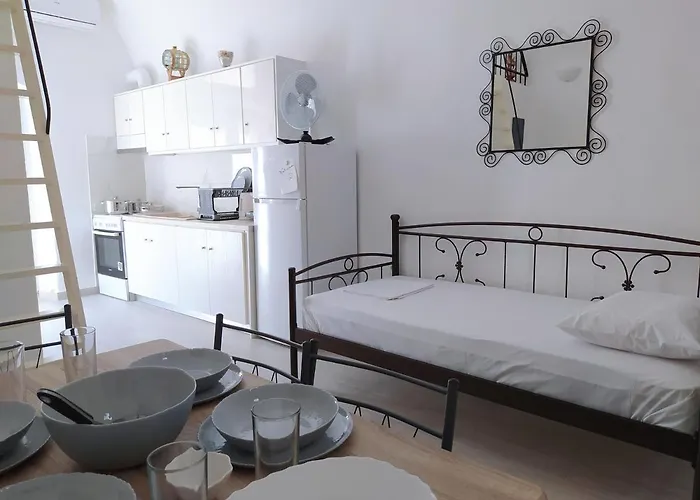 Mentoras' Complex Apartmán